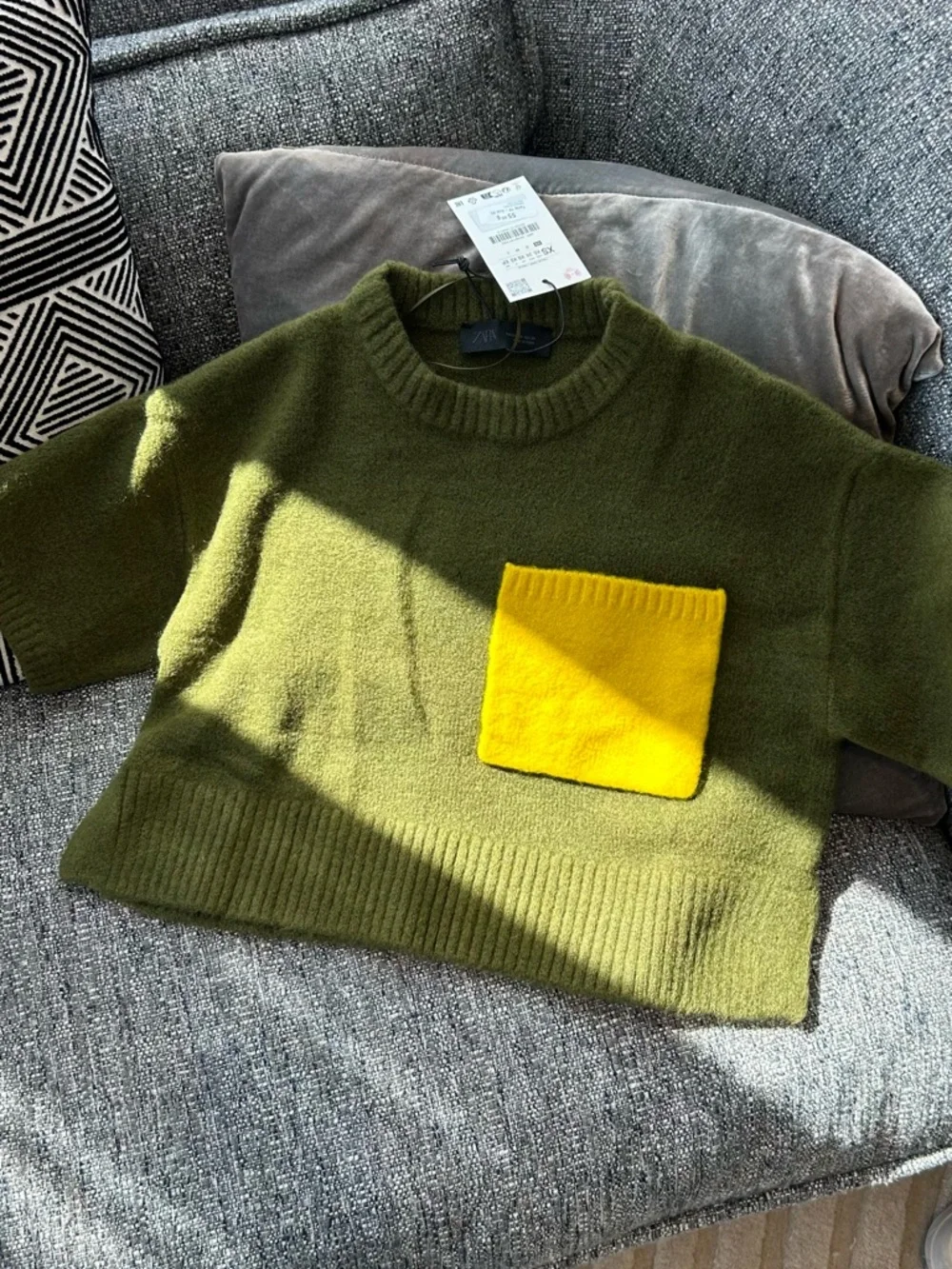 Zara Olive Green Cropped Crewneck Sweater with Yellow Patch Pocket - Picture 3 of 3